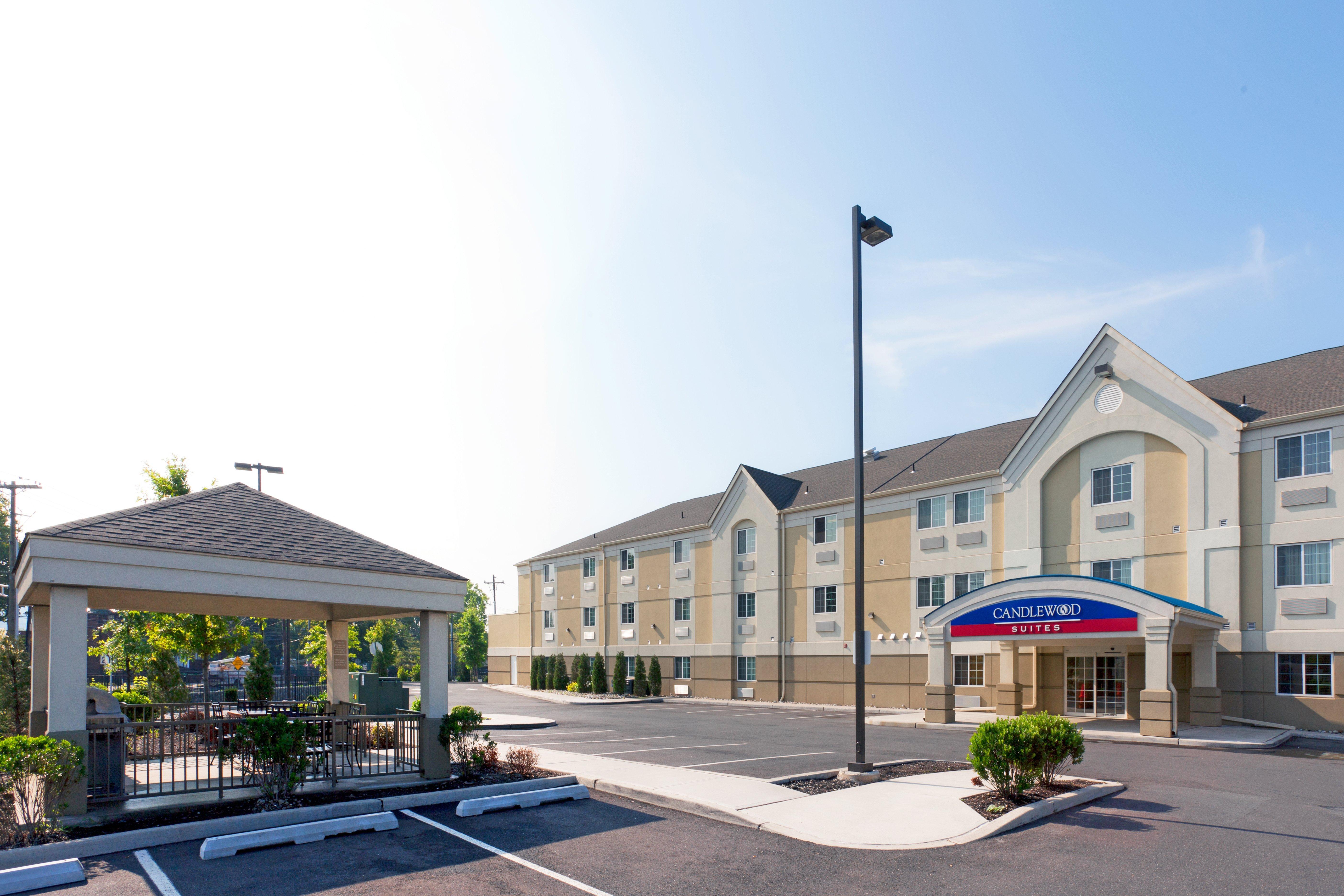 Candlewood Suites Secaucus By Ihg Exterior photo