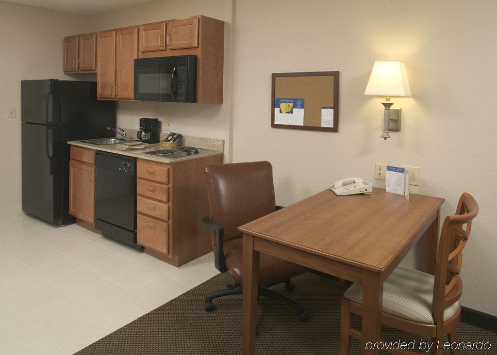 Candlewood Suites Secaucus By Ihg Exterior photo